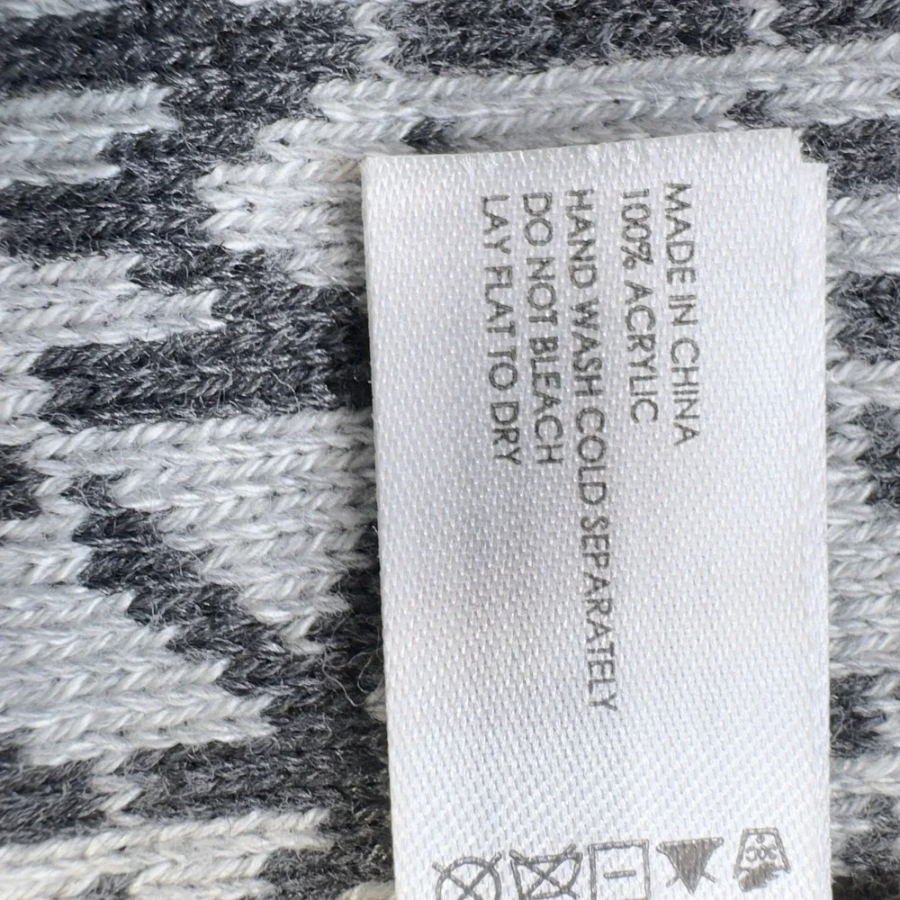 MICHAEL KORS Women's Knit Scarf MK Logo Monogram Gray Black‎